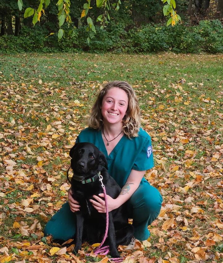 Portrait of Janelle Vitello